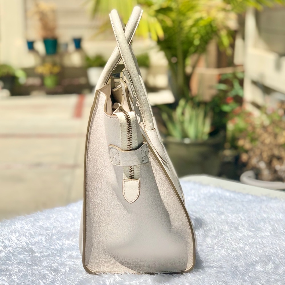 🌟HP🌟 Celine Mini Luggage - Off White - Picture 3 of 16